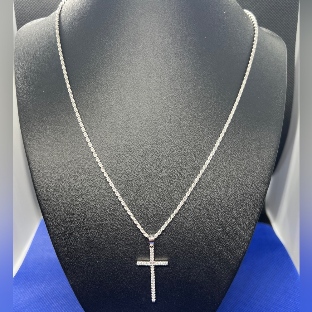 Necklace and pendant